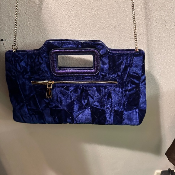 NWT I.n.c.International Concepts Juditth Handle Medium Velvet Clutch, Sapphire - Picture 4 of 6